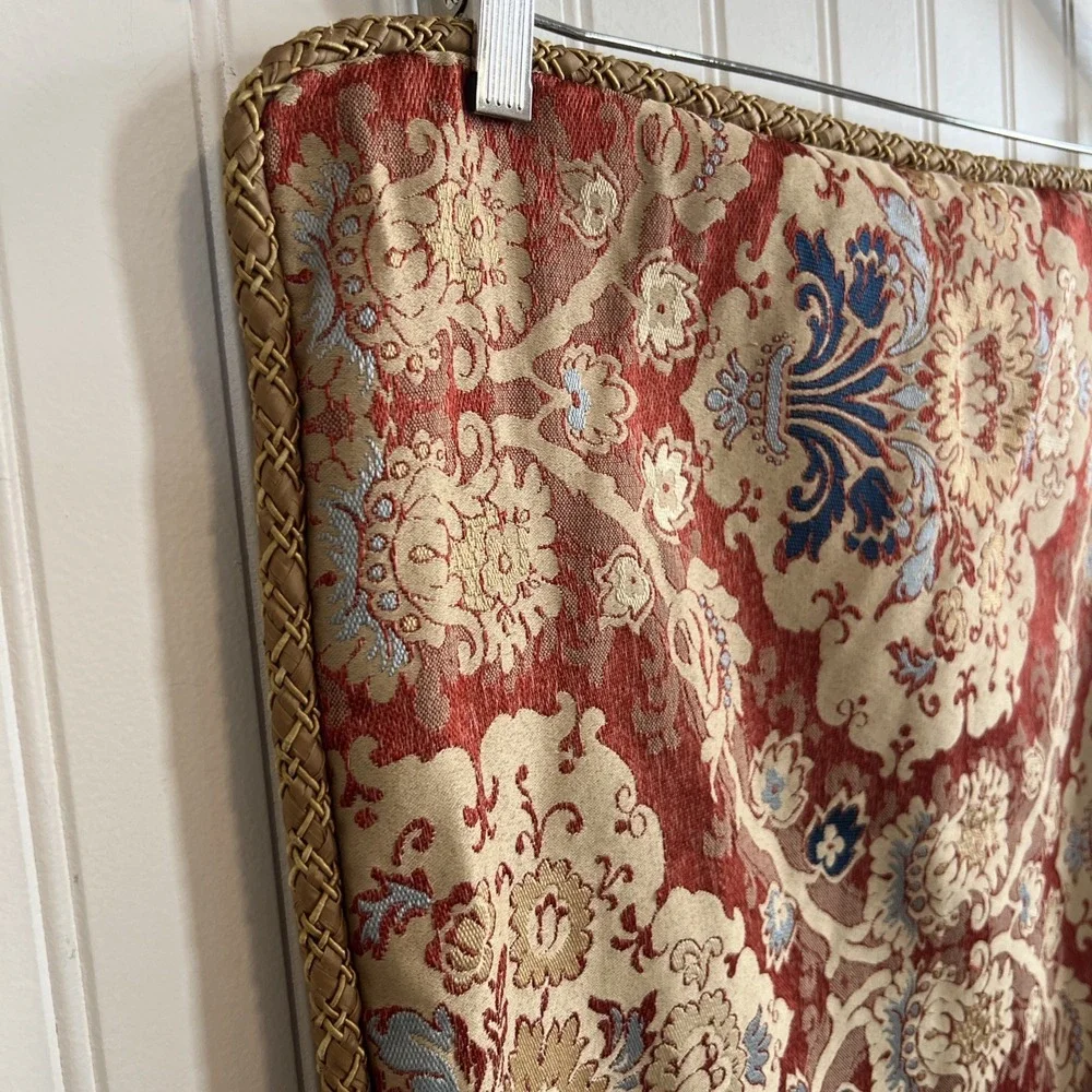 WATERFORD Linens 
